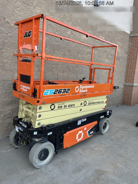 2023 JLG ES2632