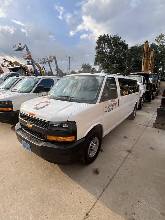 2025 CHEVROLET Express Van - Rental