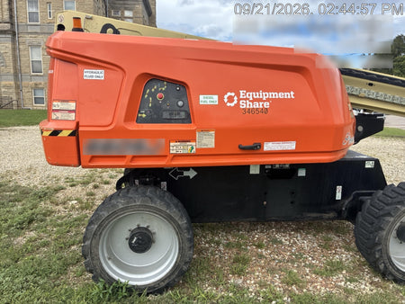 2023 JLG 660SJ