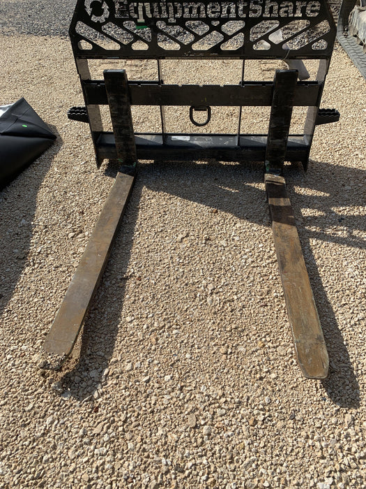 2022 PALADIN 48" Pallet Forks - Paladin