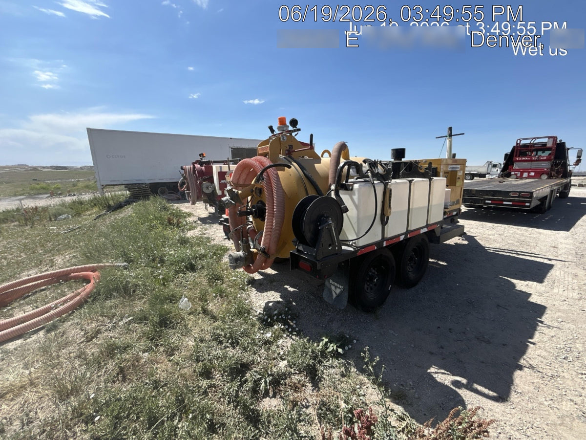 2022 VAC-TRON LP573XDT