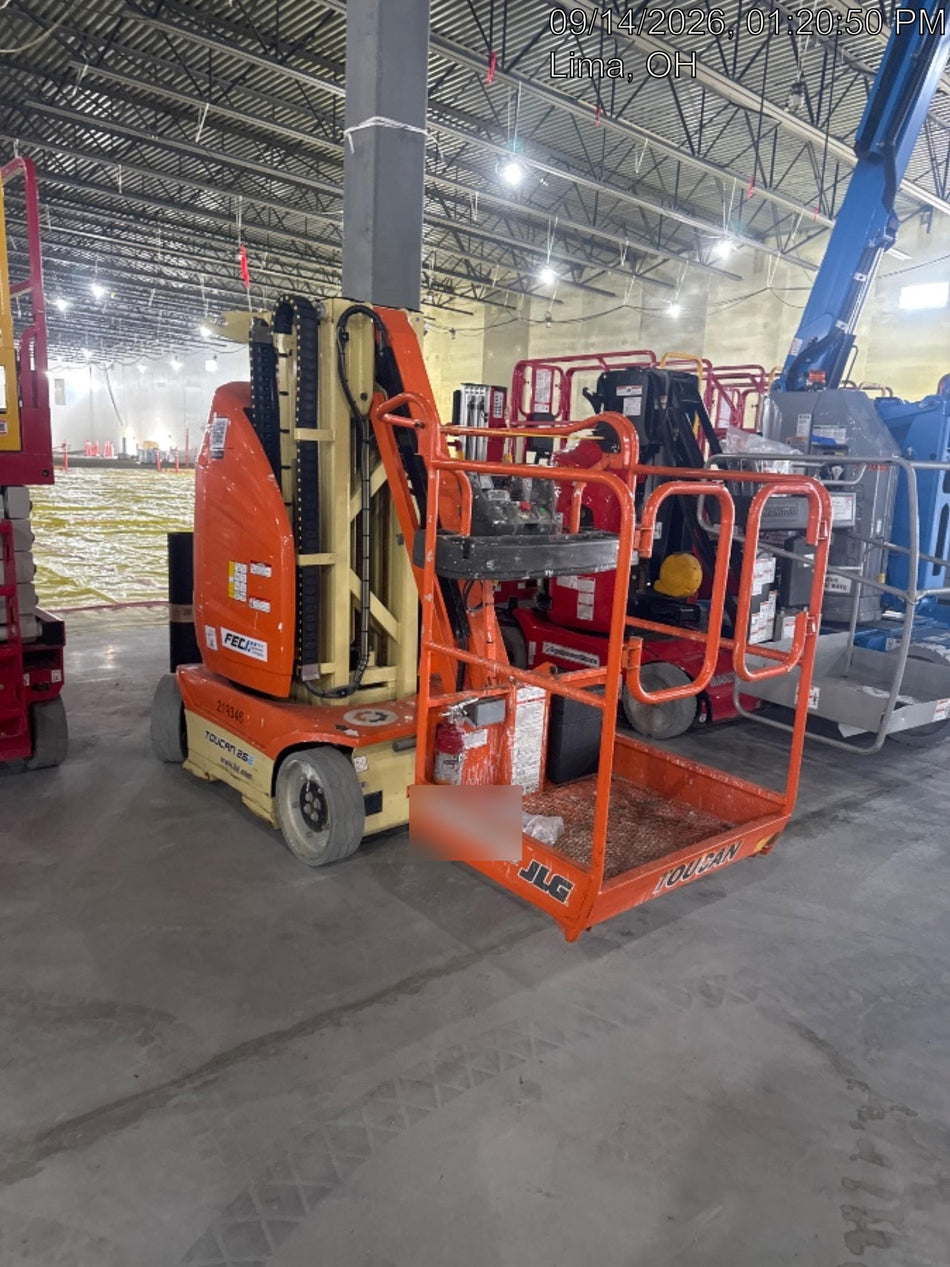2022 JLG 26E