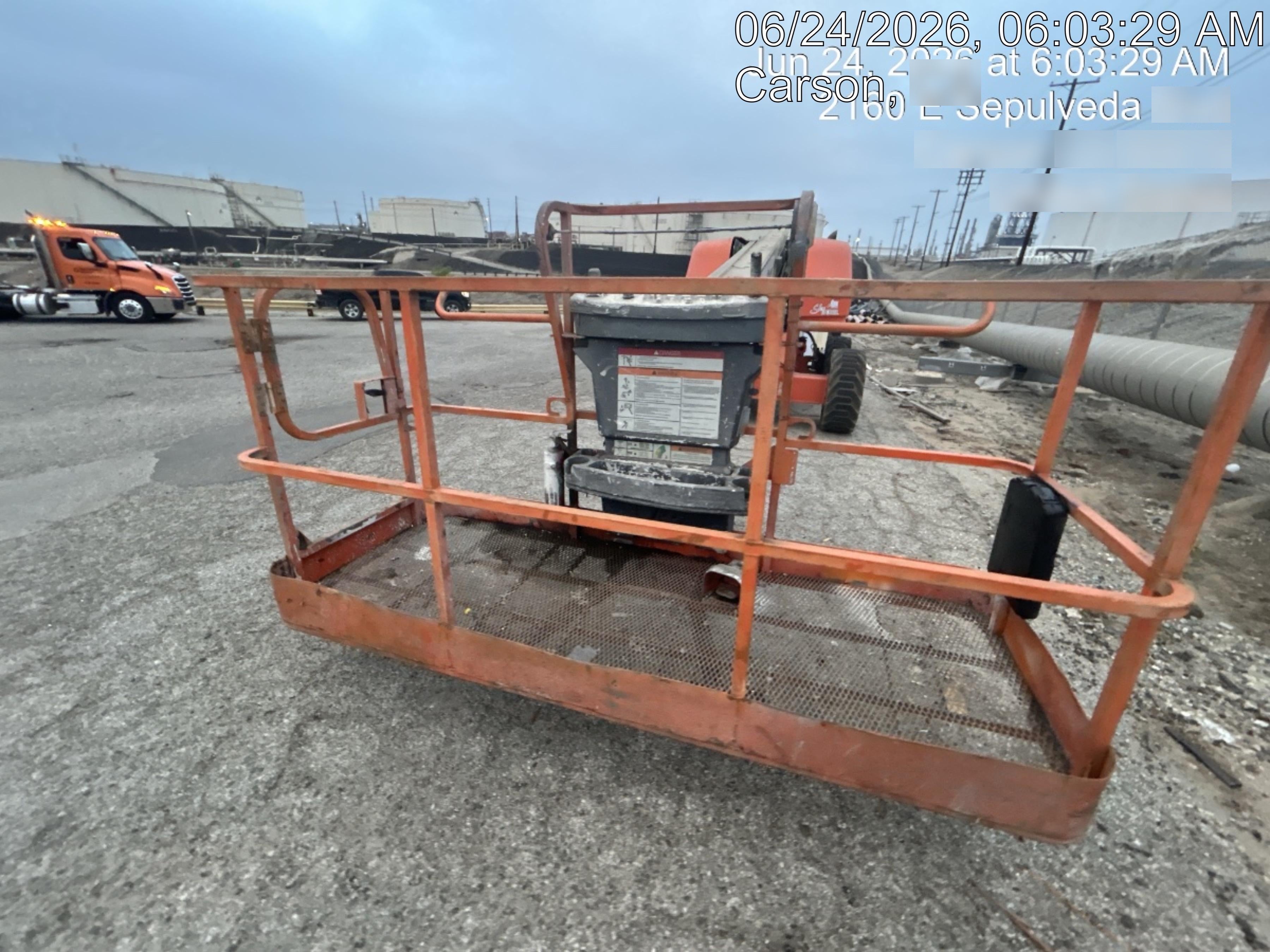 2021 JLG 600S