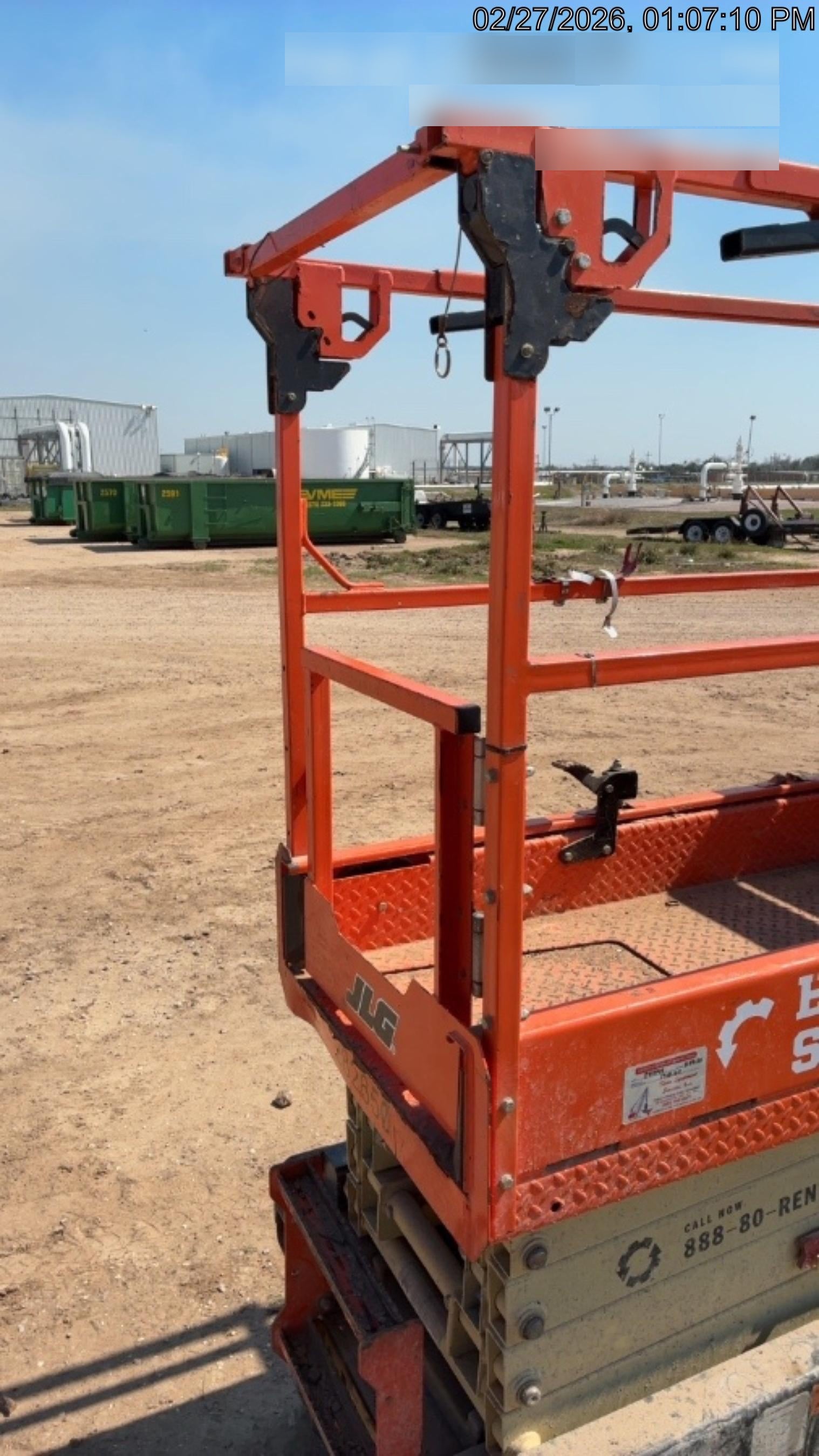 2022 JLG ES1932