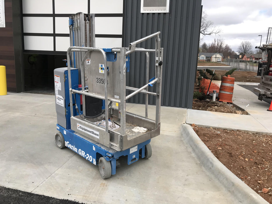 2019 GENIE GR-20