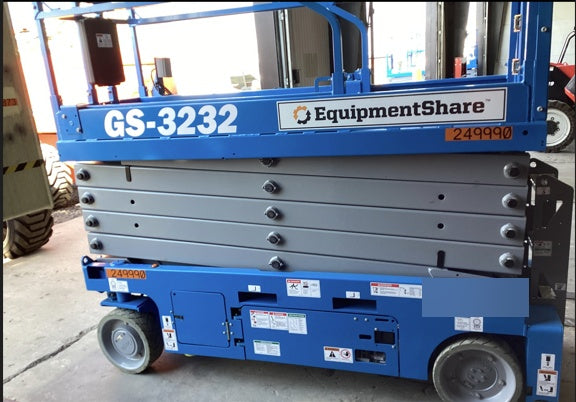 2022 GENIE GS-3232