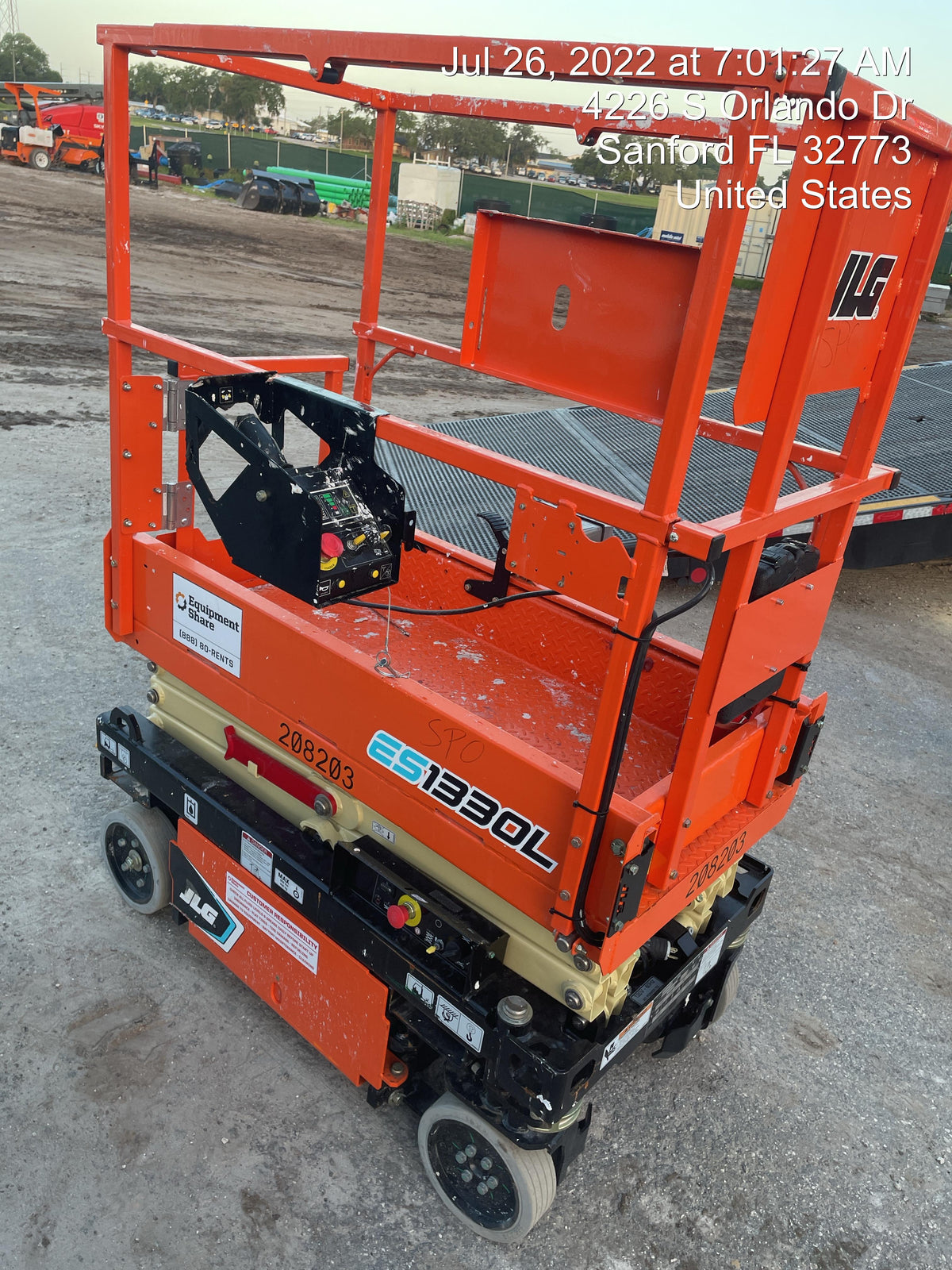 2022 JLG ES1330L