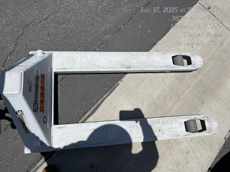 2025 STRONGWAY 4400 lb Pallet Jack