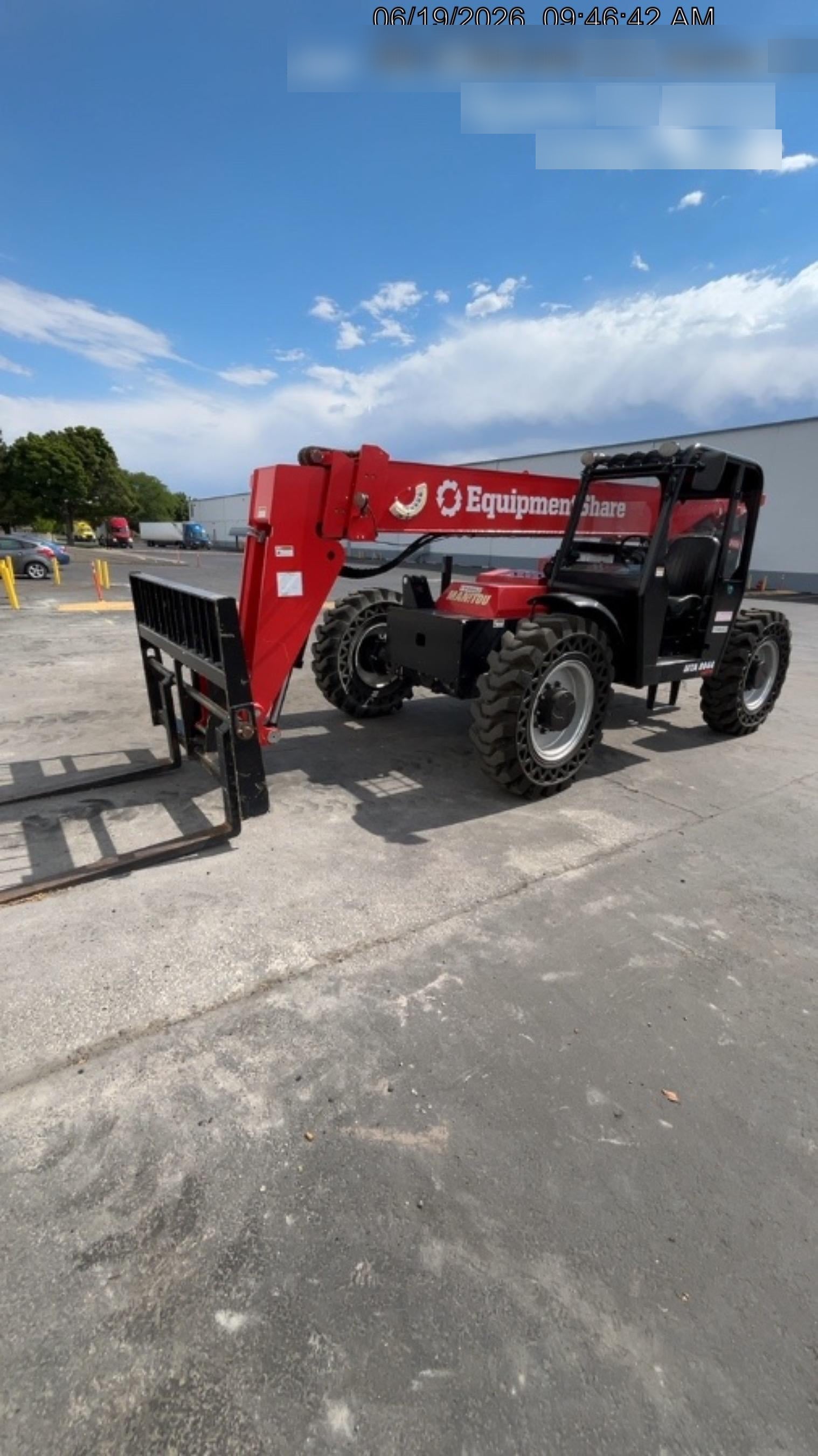 2021 MANITOU MTA8044