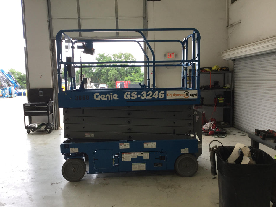 2017 GENIE GS-3246