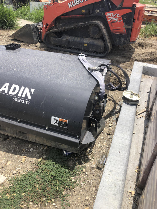 2021 PALADIN Sweepster SB72