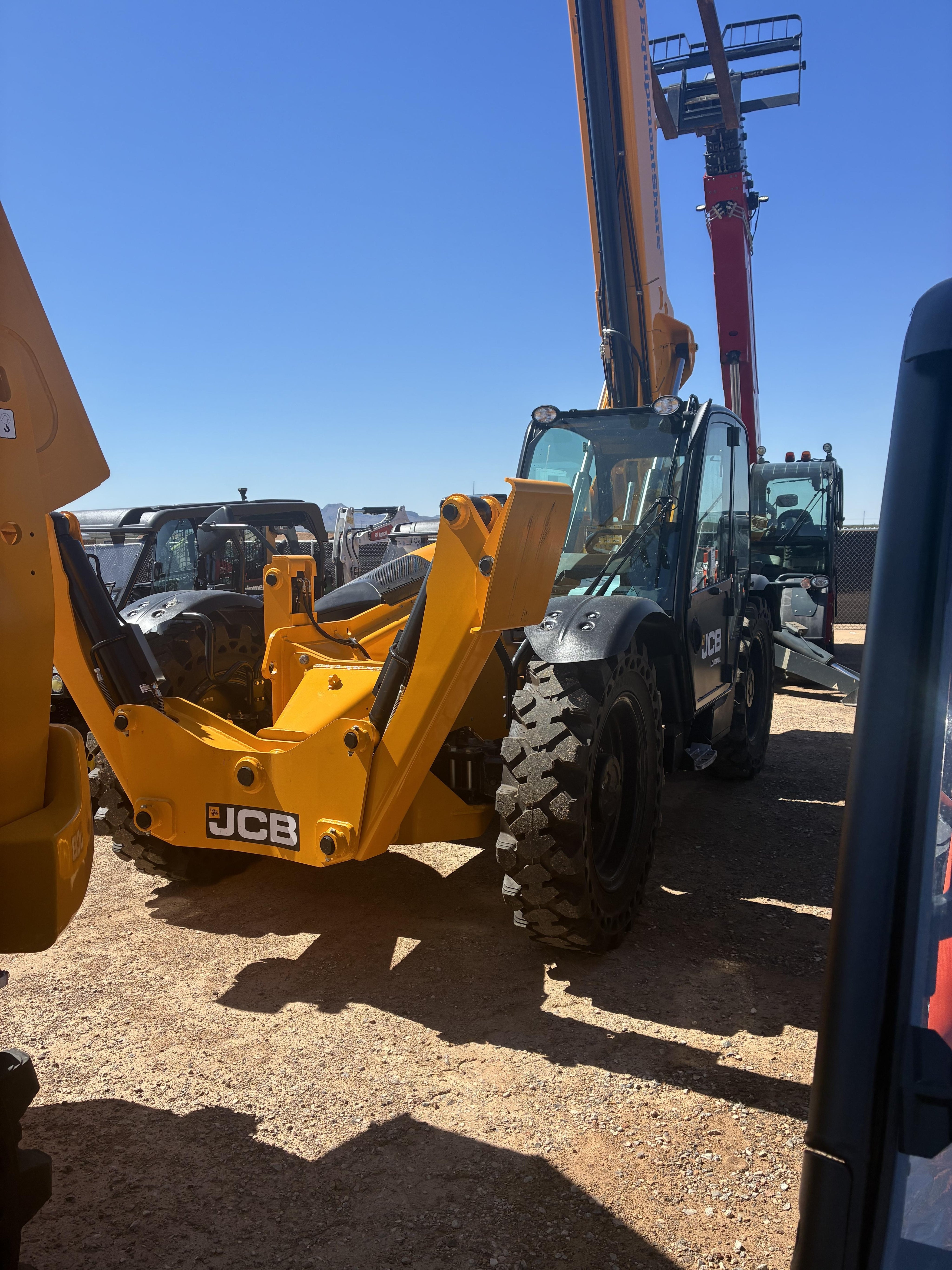 2026 JCB 510-56