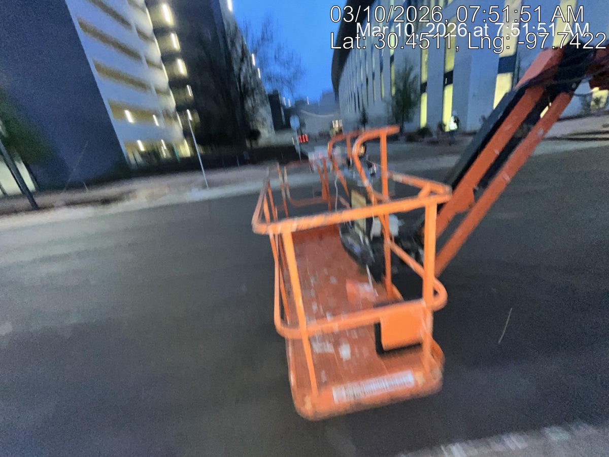 2021 JLG 860SJ