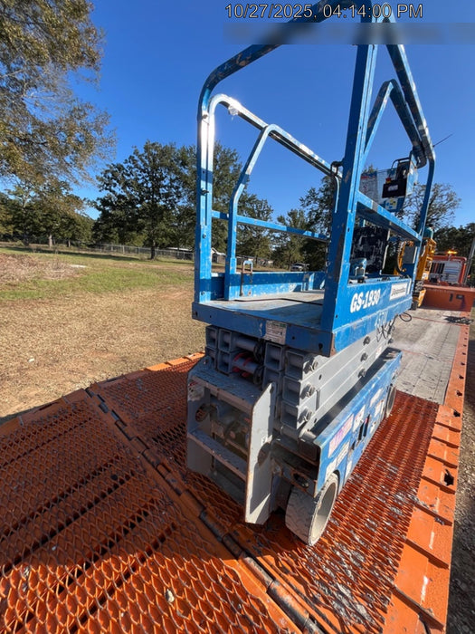 2019 Genie GS-1930 Fixed rails with chain Entry