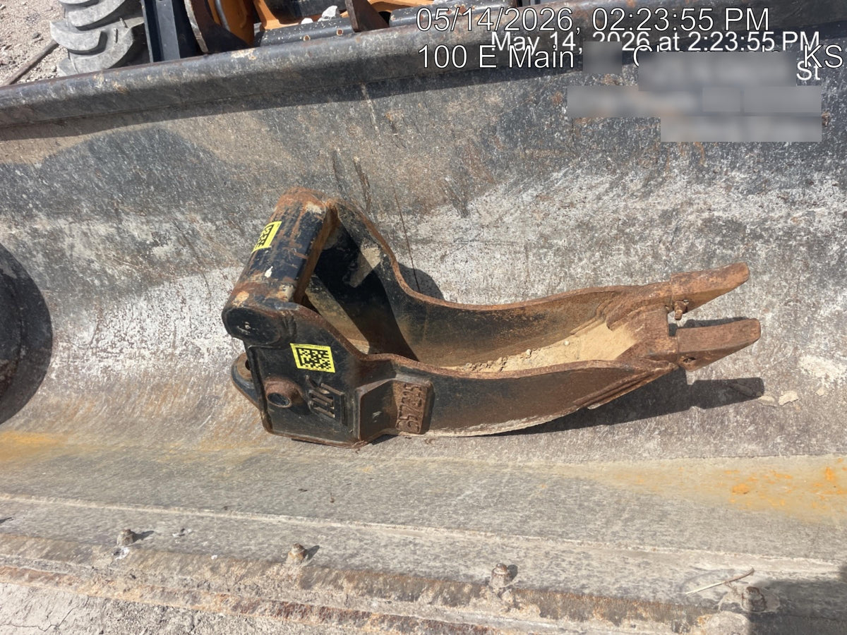 2023 CASE 580SV
