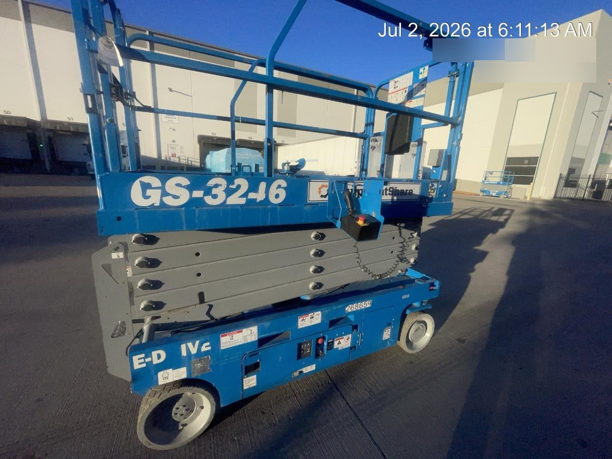 2022 GENIE GS-3246