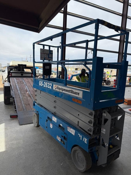 2022 GENIE GS-2632