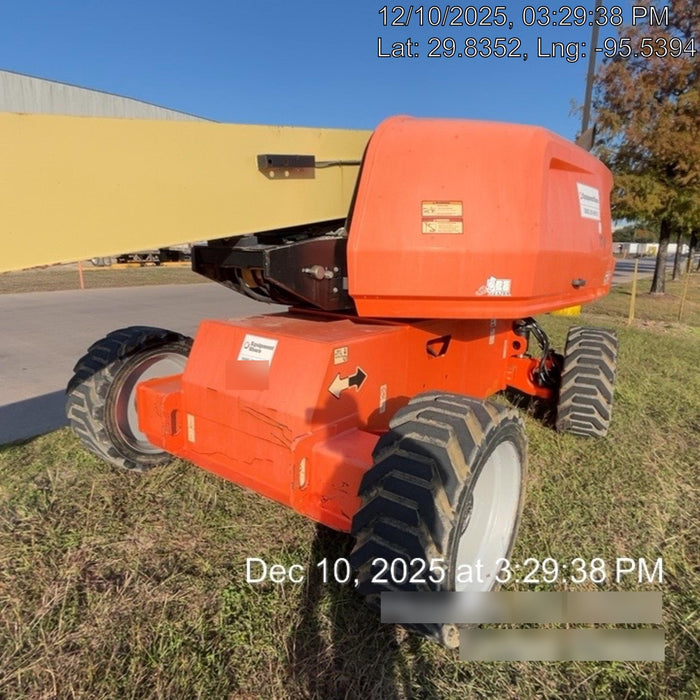 2019 JLG 660SJ