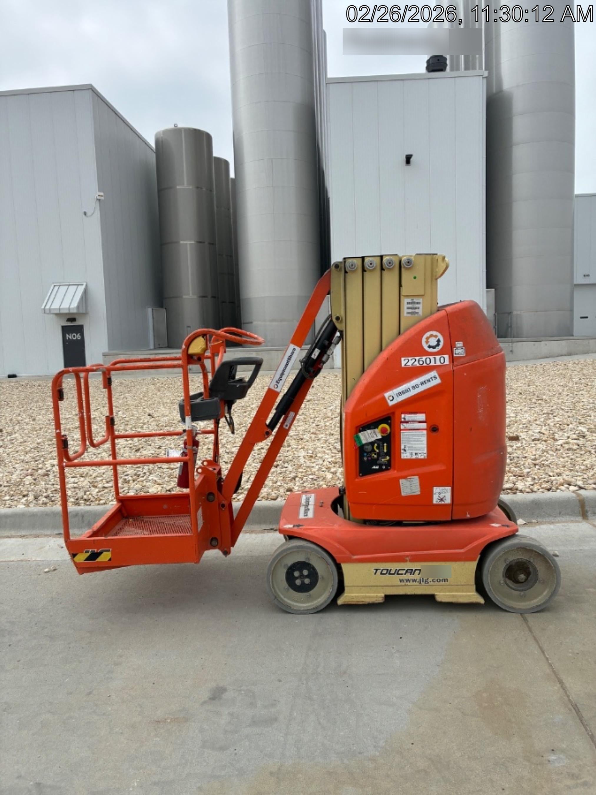 2022 JLG 26E