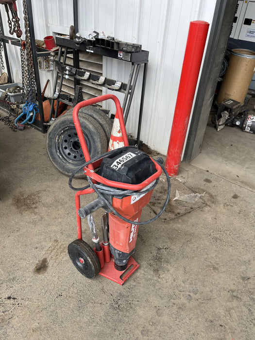 2023 HILTI TE 3000-AVR