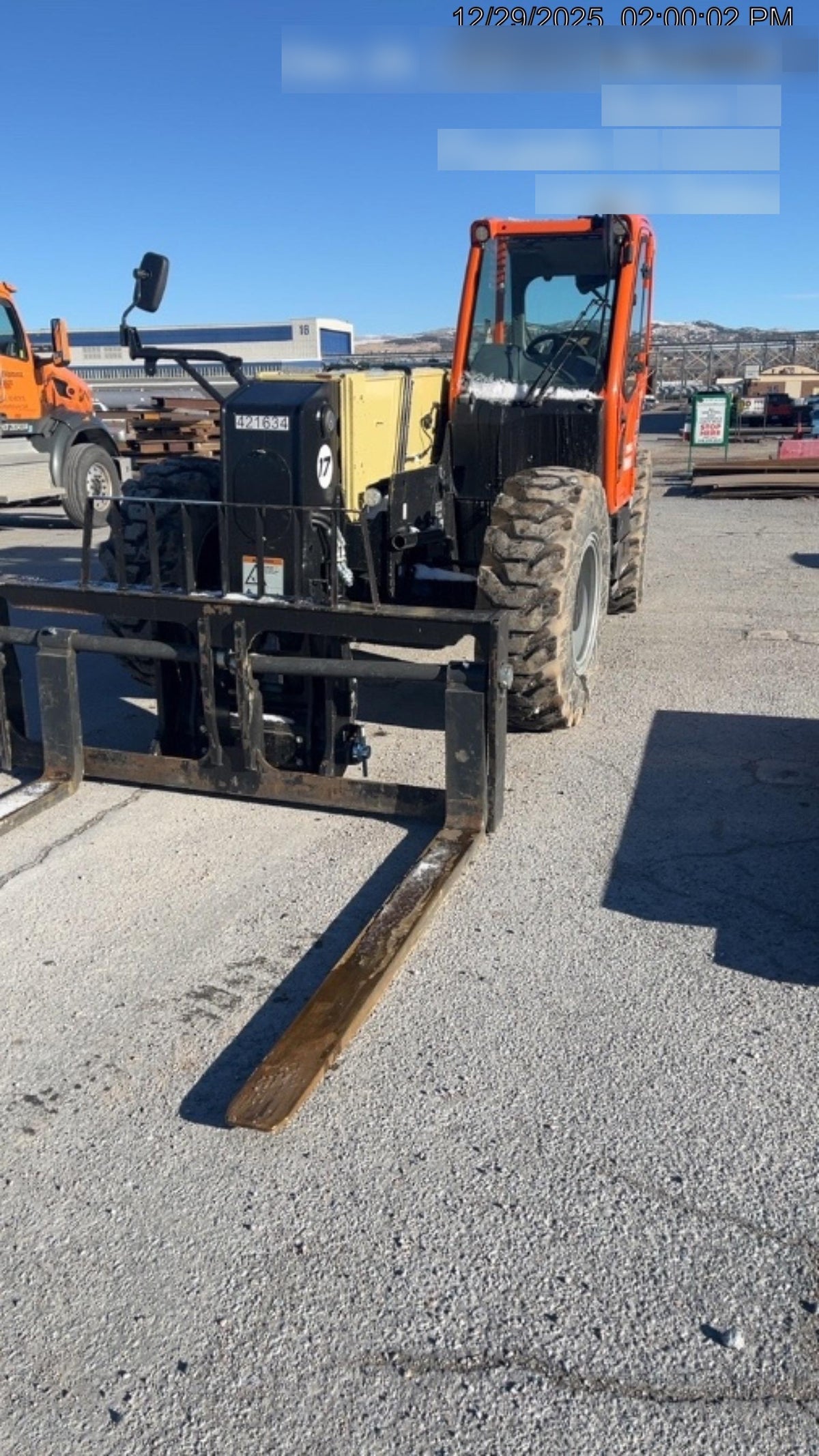 2024 JLG 1732
