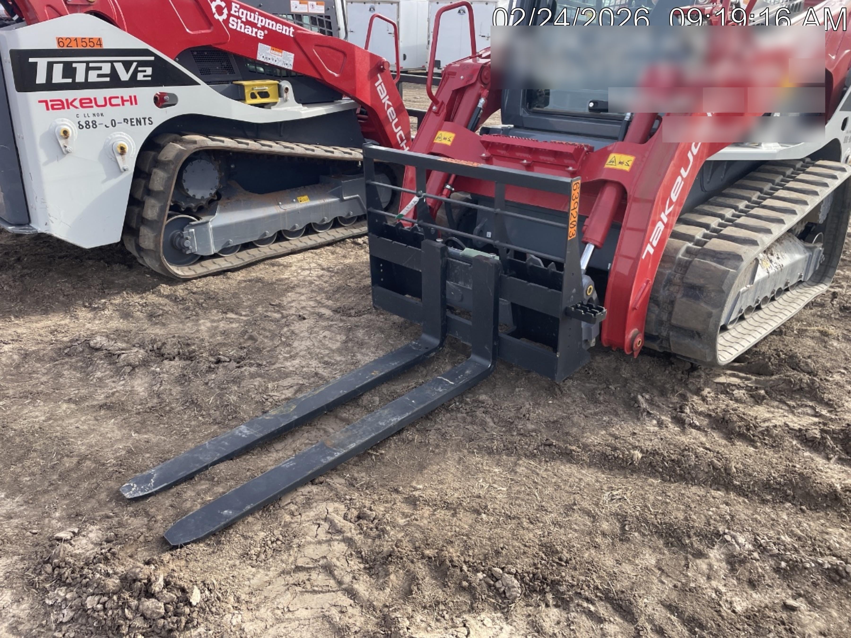 2026 ARROW MATERIAL HANDLING 72" Pallet Forks - Arrow