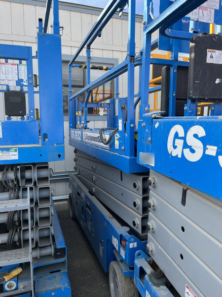 2023 GENIE GS-2632