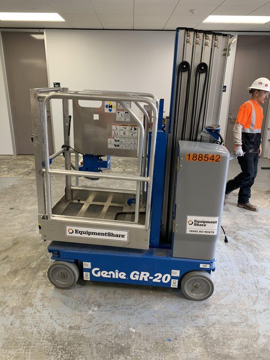 2021 GENIE GR-20