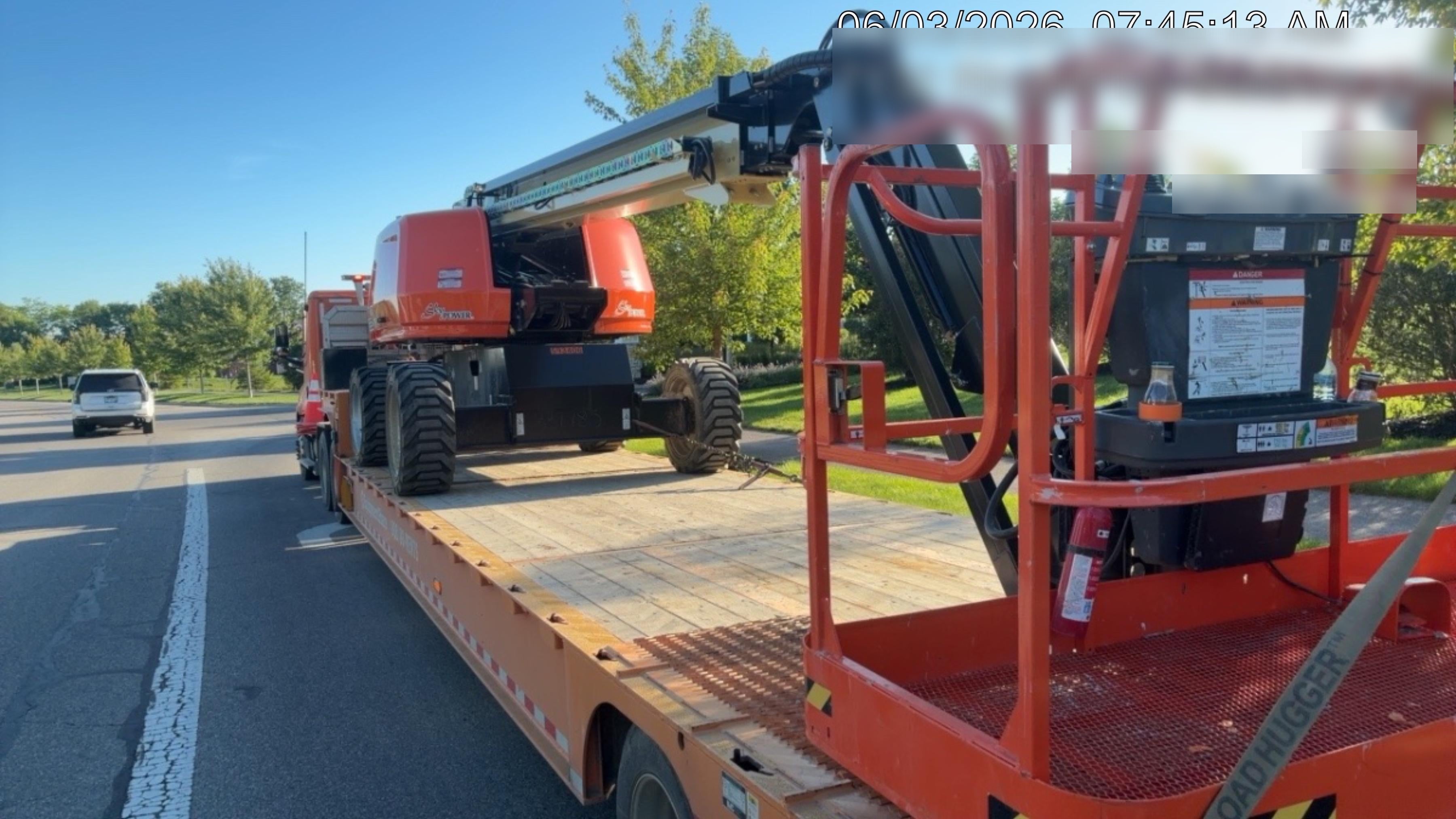 2025 JLG 660SJ