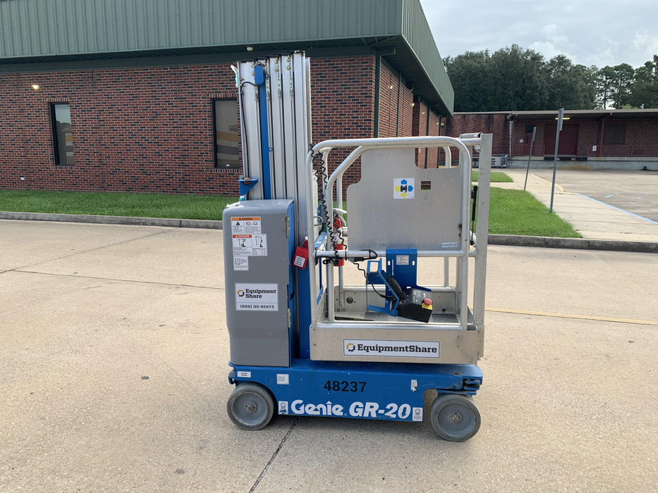 2019 GENIE GR-20