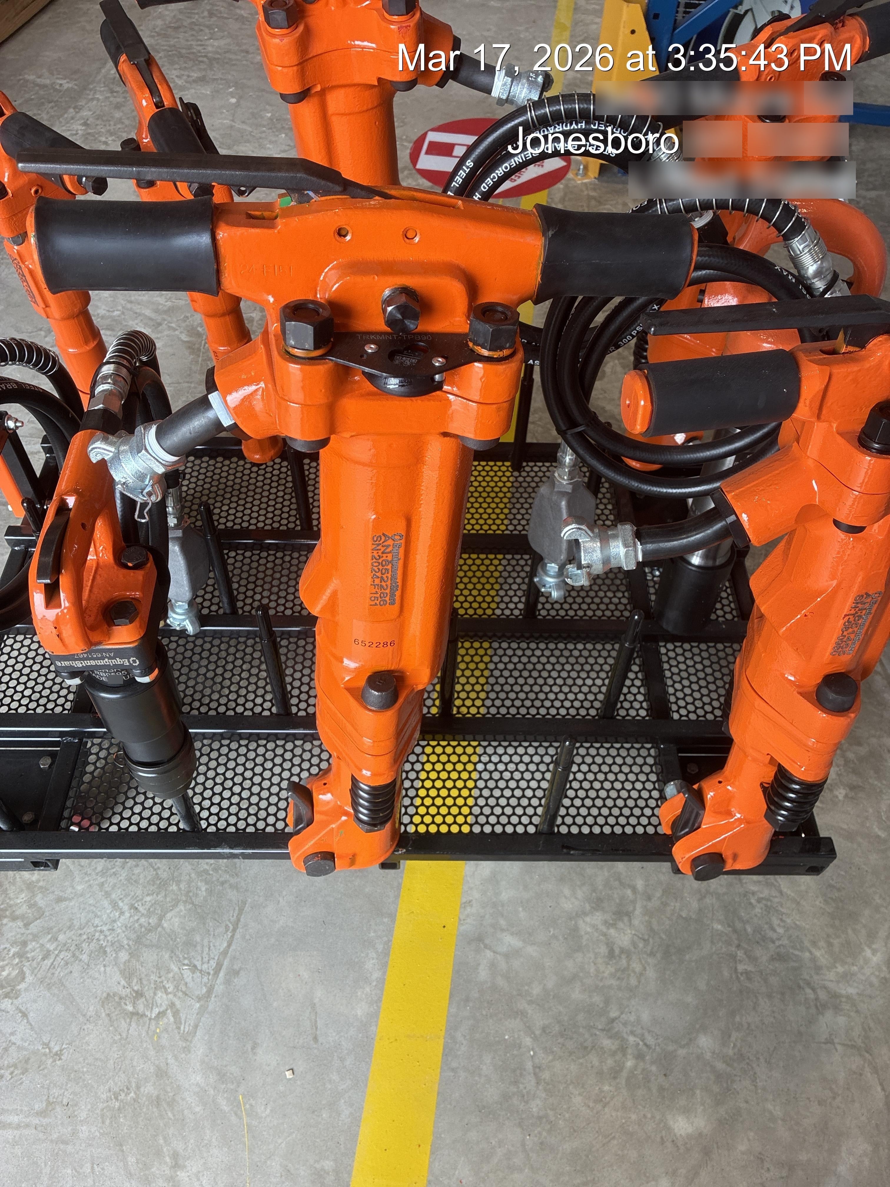 2026 MICHIGAN PNEUMATIC ES-TPB90-118-TRACKER