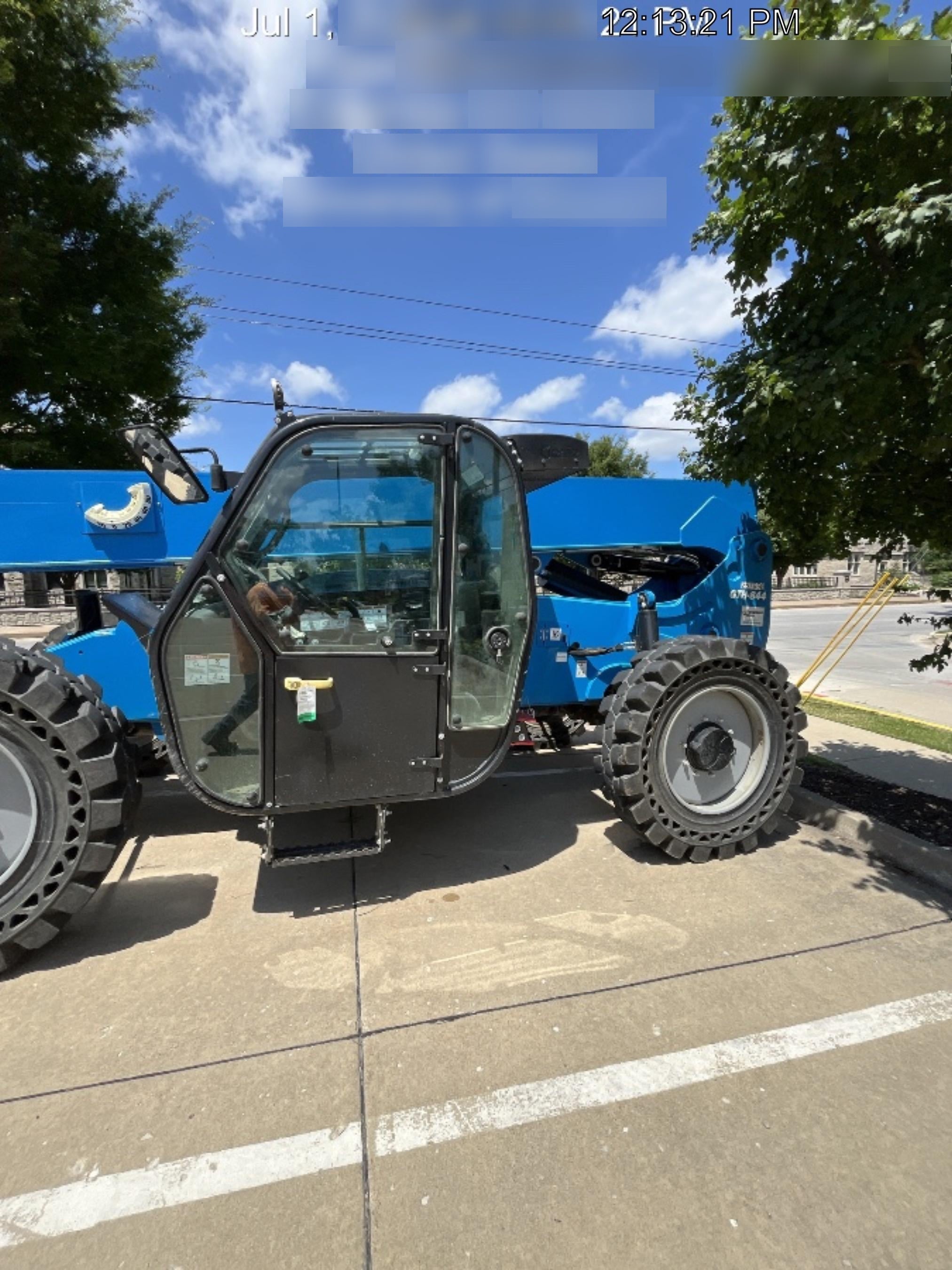 2022 GENIE GTH-844