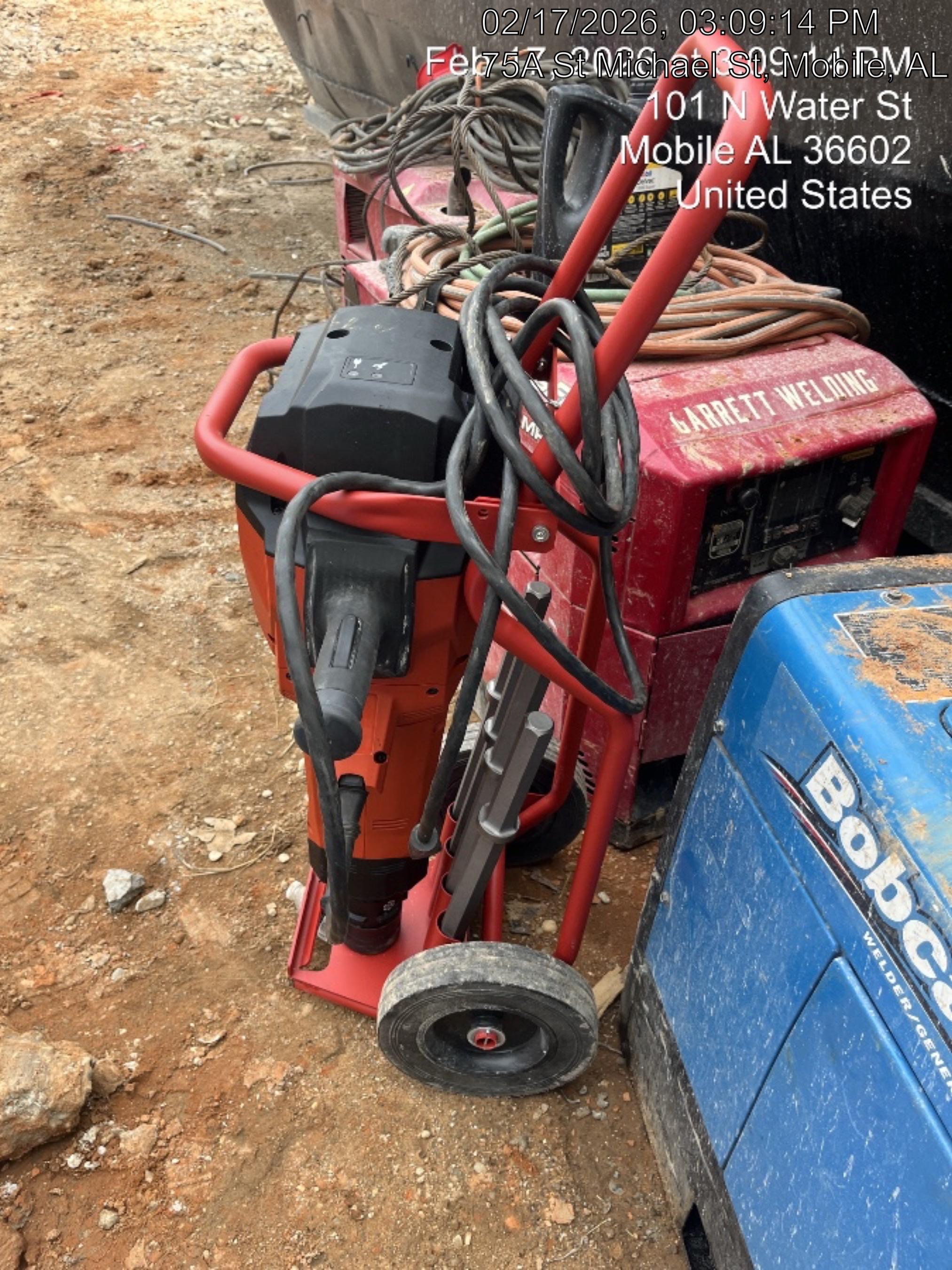 2022 MILWAUKEE MXF368-1XC