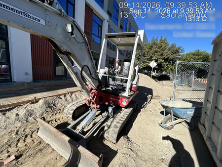 2021 TAKEUCHI TB235-2R