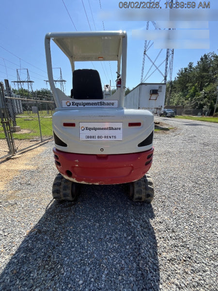 2022 TAKEUCHI TB235-2R