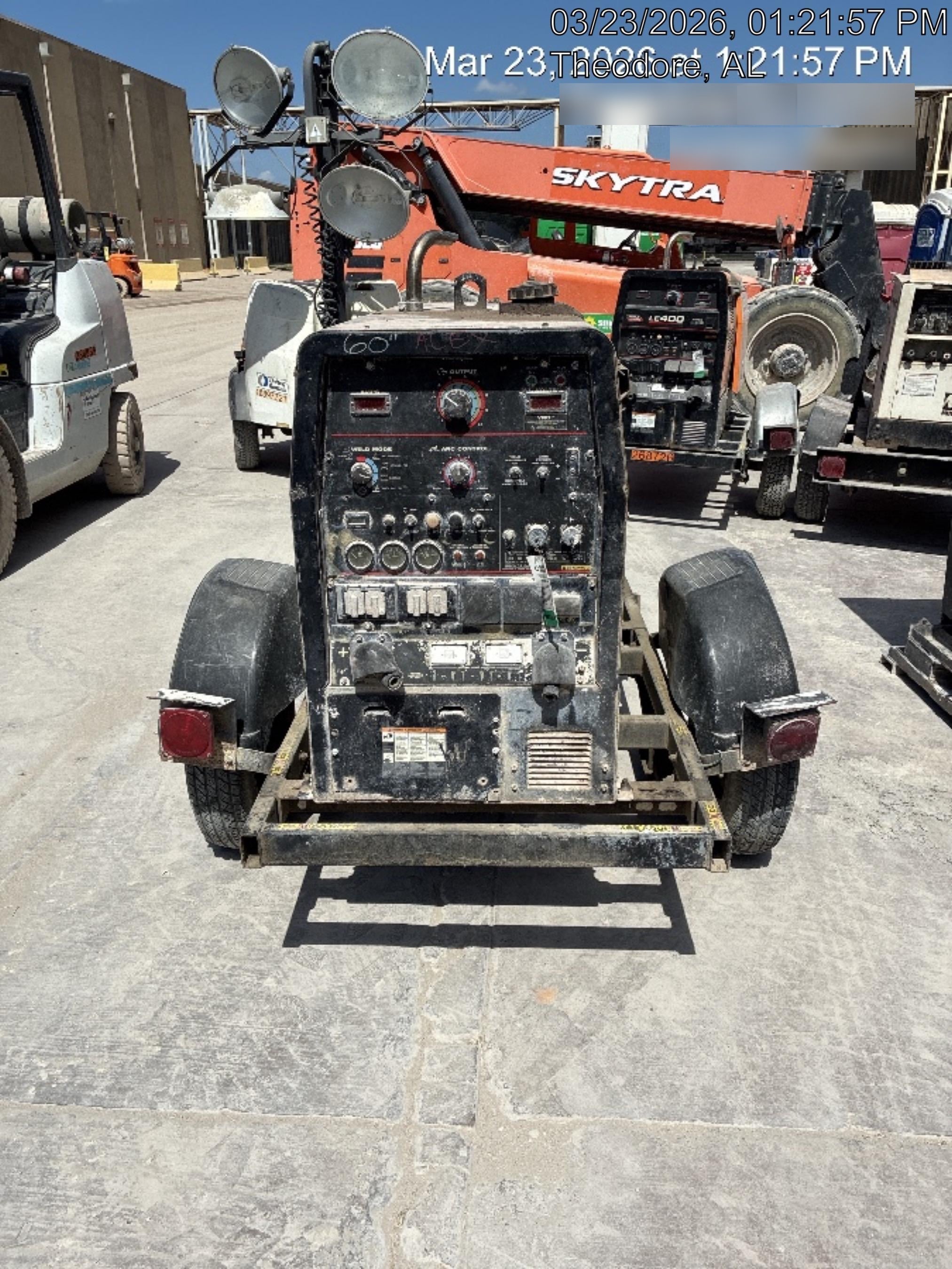 2019 Lincoln Electric Vantage 322 Welder Ready-Pak 3, Two wheel trailer, Fender and Light kit, Cable Rack