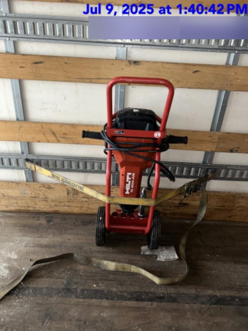 2023 HILTI TE 3000-AVR
