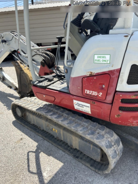 2021 TAKEUCHI TB235-2R