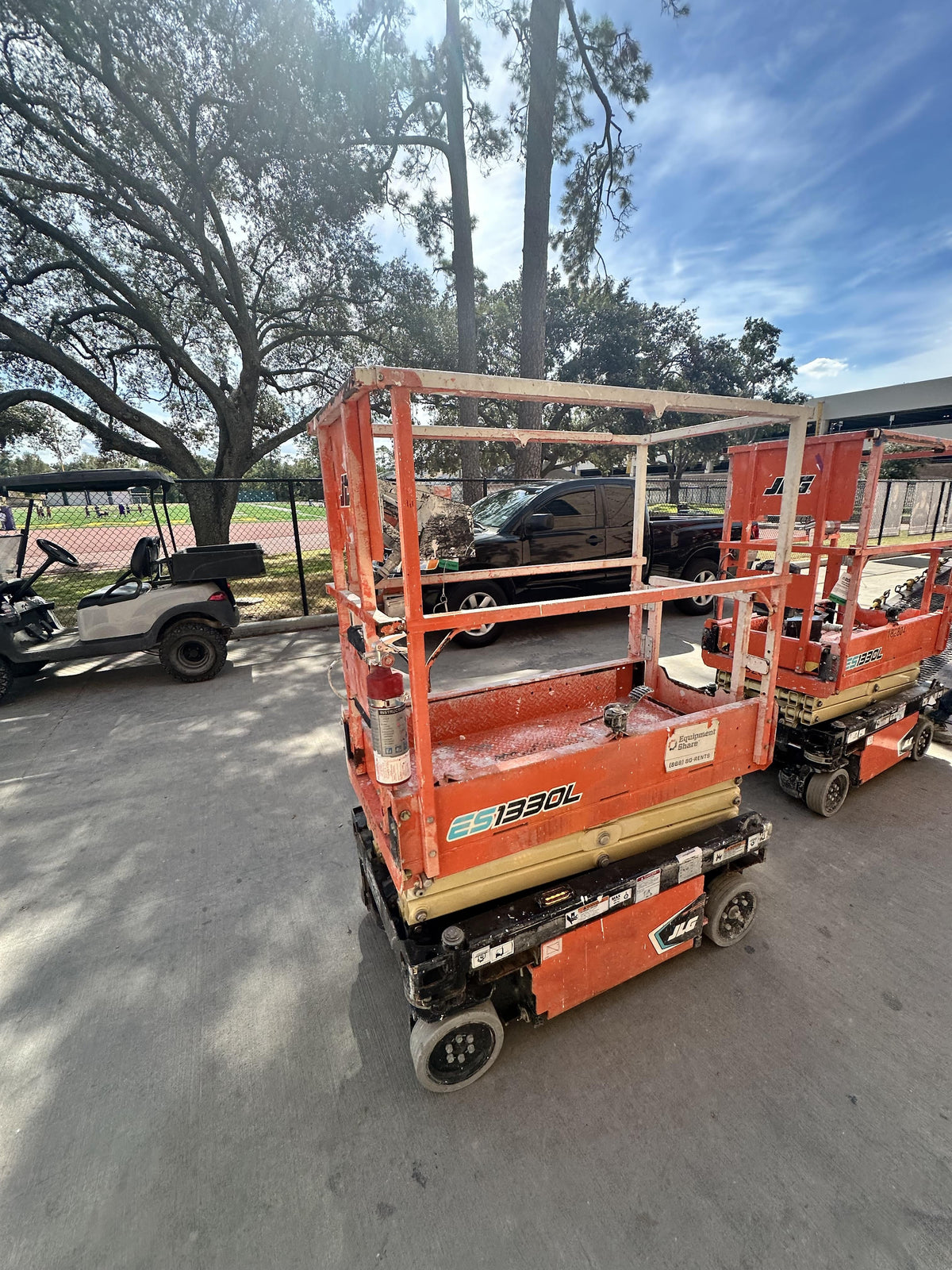 2021 JLG ES1330L