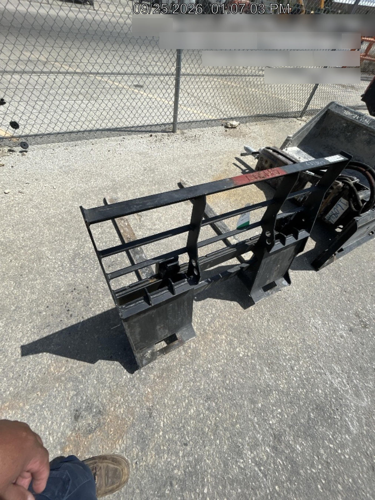 2026 ARROW MATERIAL HANDLING 48" Pallet Forks - Arrow