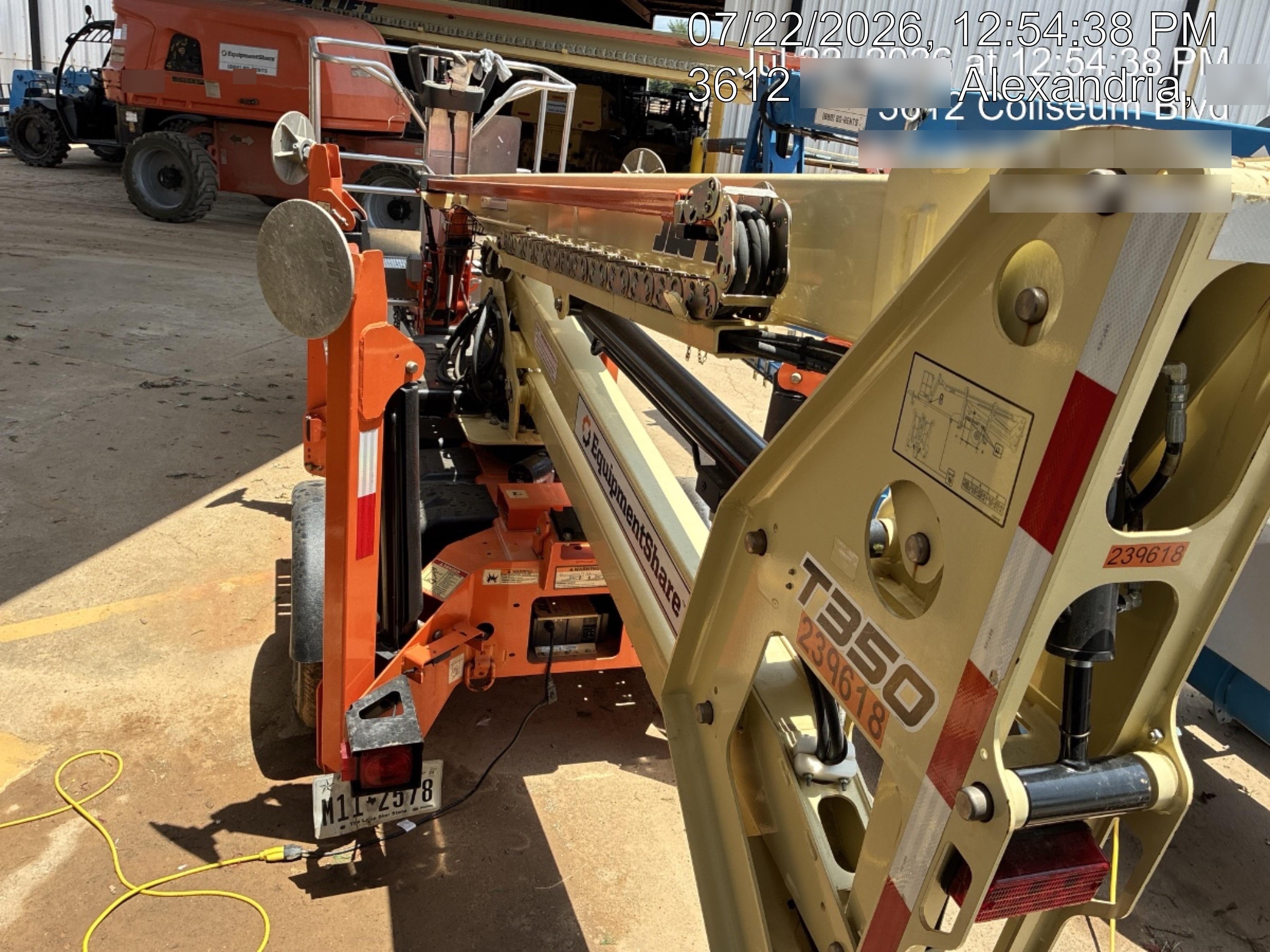2022 JLG T350