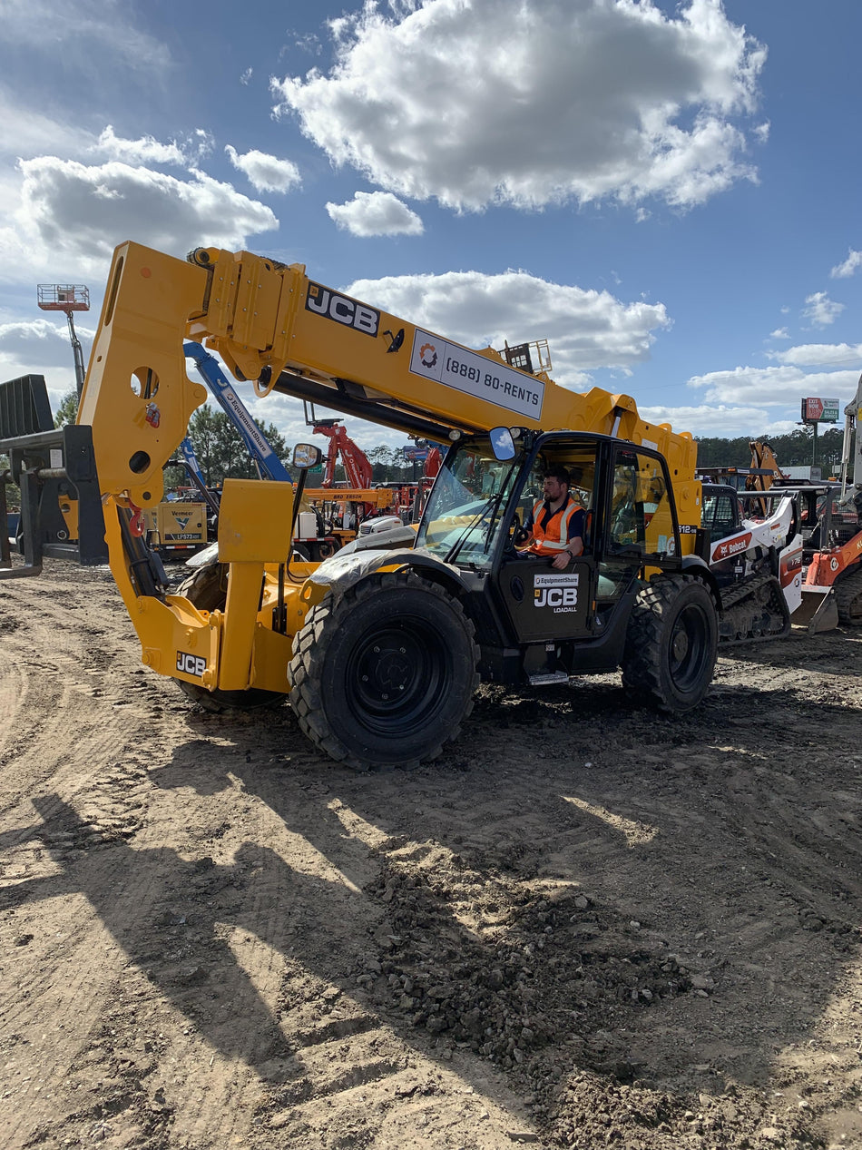 2022 JCB 512-56