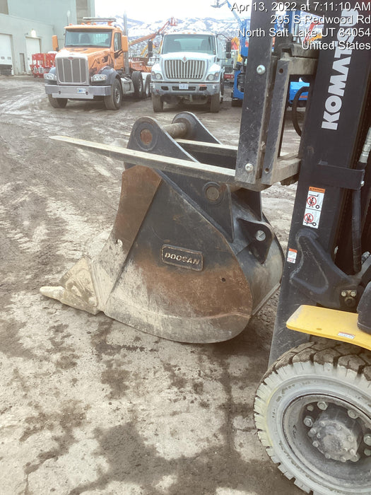 2020 DOOSAN 24" Bucket-Doosan
