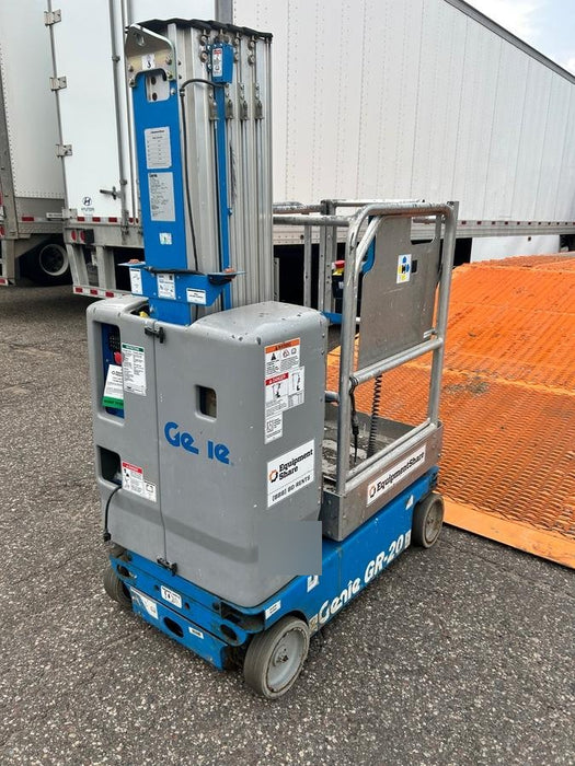 2020 GENIE GR-20