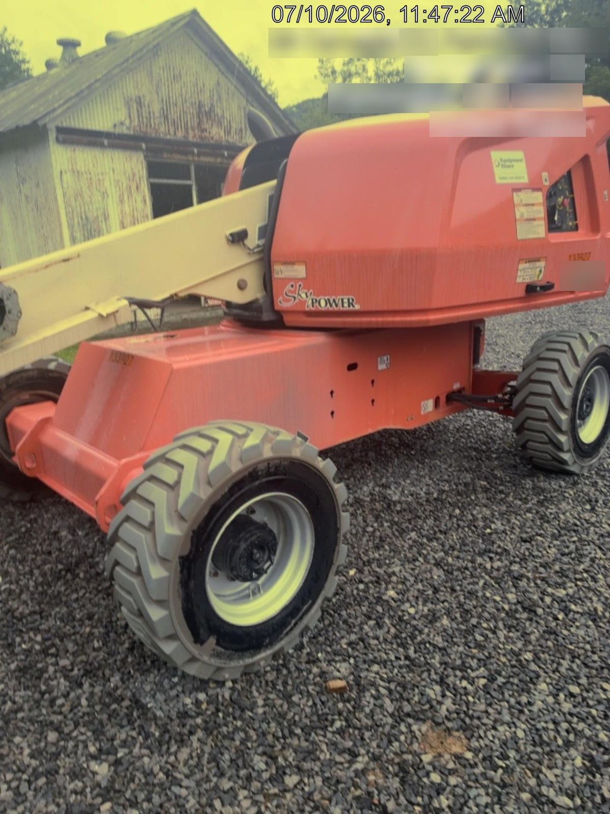 2021 JLG 400S