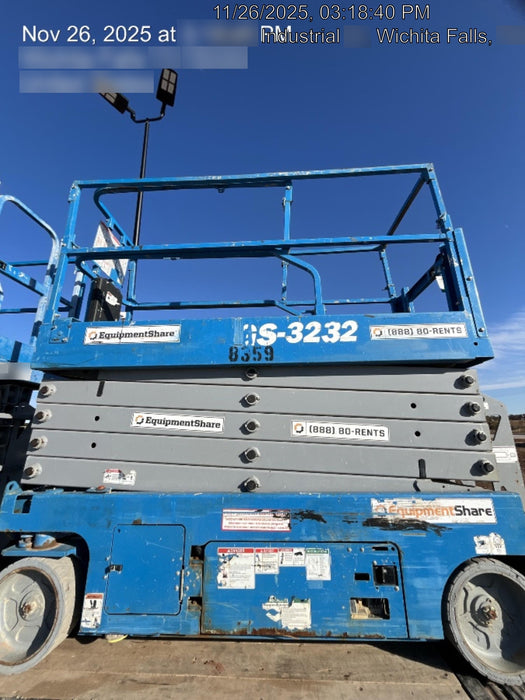 2018 Genie GS-3232 Genie GS3232 Lift w/Folding Rails and Swing Gate