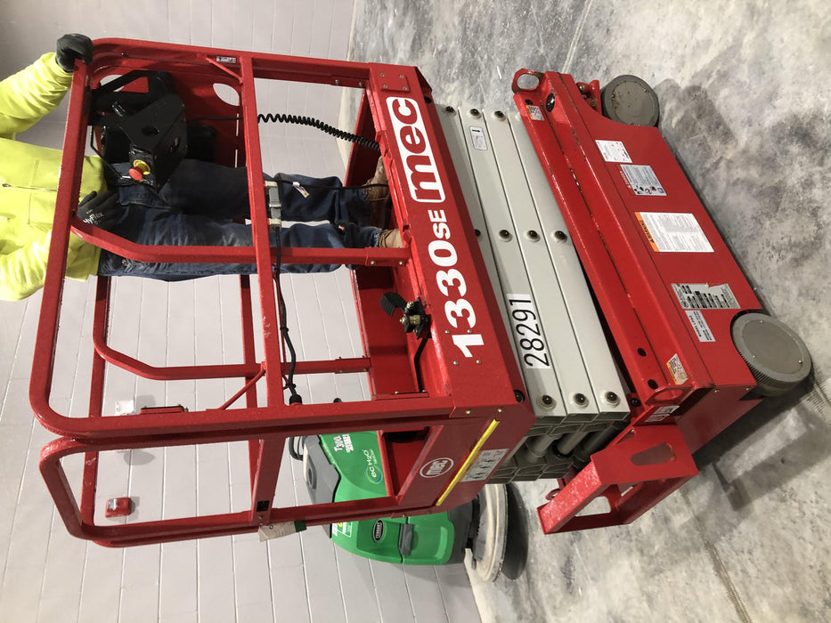 2019 MEC 1330SE Standard Options