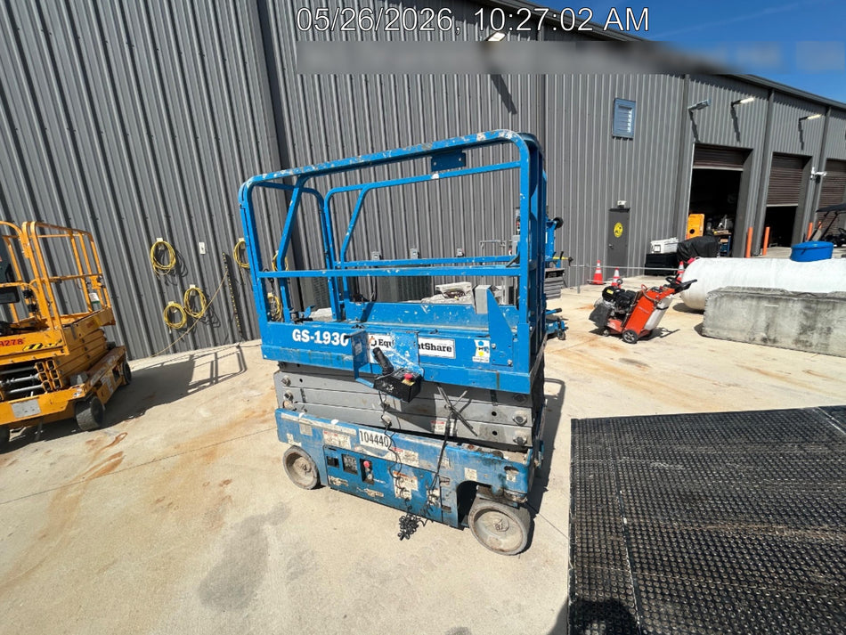 2020 Genie GS-1930 Fixed rails with chain entry gate - Pre A92.20