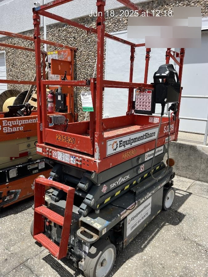 2022 SKYJACK SJ3219