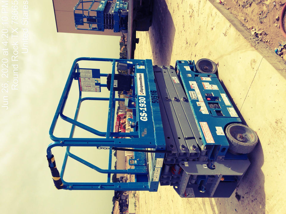 2019 Genie GS-1930 Fixed Rails with Chain Entry